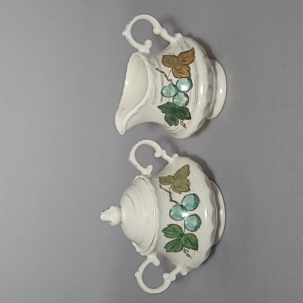 Vernon Ware Metlox Pottery California Vineyard Grape Sugar & Creamer Set